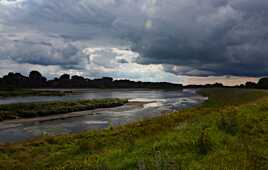 L'orage arrive sur La Loire