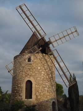 Saint Mitres les remparts