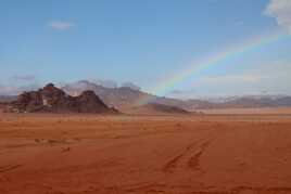 Arc en ciel sur Wadi Rum