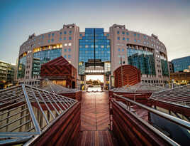 L'arène des affaires !