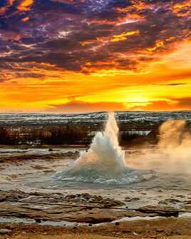 le geyser au couchant