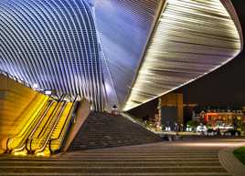 Jeu de lignes et de lumières.2