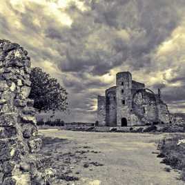 Ciel d'orage sur la grange