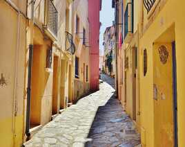 La ruelle au soleil