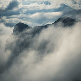Dans les nuages