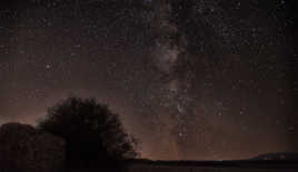 Voie lactée avec premier plan