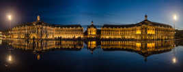 le miroir d'eau et la place de la Bourse Bordeaux