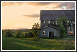 Soleil couchant à la ferme