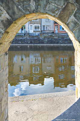 Reflets sur l'Ourthe