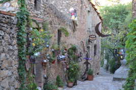 Ruelle dans Castelnou Pyr Orientales