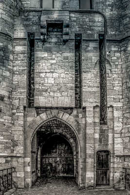 Entrée du château de Fallais