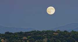 Lune sur la Balagne 2