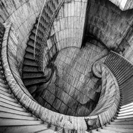 esclalier la defense