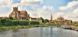auxerre vue de l'un de ces pont