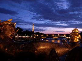 Coucher de soleil sur le pont Alexandre III