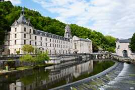 Abbaye et son reflet