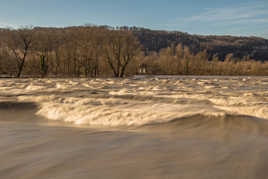 Vagues sur le Rhône
