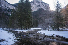 Neige, montagne et eau