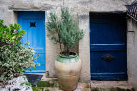 Madame et Monsieur ..........