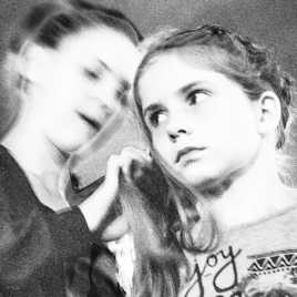 Attention, touchez pas