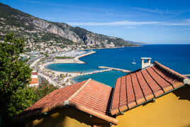 Du cimetière du vieux château