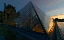 Pyramide louvre