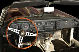 Jaguar type E en jachère