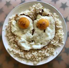 - T'as d'beaux " z'oeufs" tu sais ...!