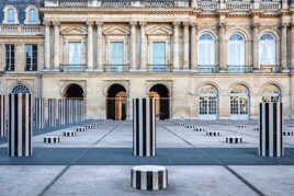 ''Les Deux Plateaux''