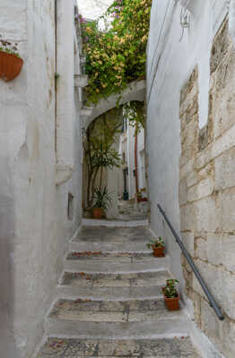 Ostuni, ruelle 8