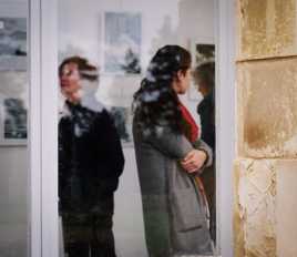 Je les regarde regarder