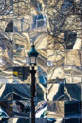 Aux Champs Elysées