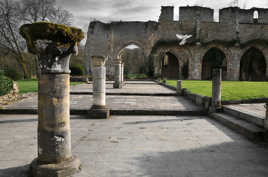 Abbaye des Vaux de Cernay