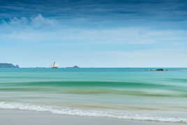 Sur la plage de St-Malo