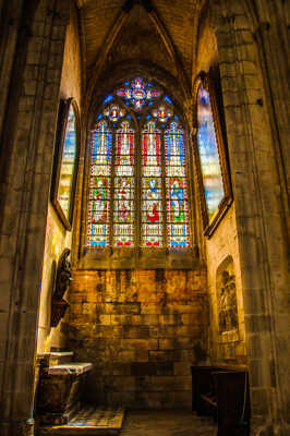 Cathédrale St. Etienne sa Chapelle