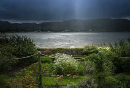 Lumière divine sur loch Ewe