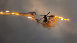 Feu d'artifice depuis un Hélicoptère