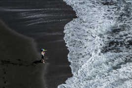 L'ENFANT DE LA PLAGE