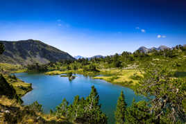 Les pyrénées et ses lacs