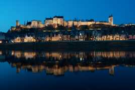 CHINON