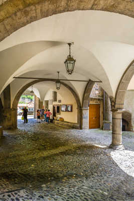 Pigna, la Piazza Vecchia 2