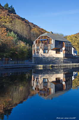 Reflets sur l'Ourthe