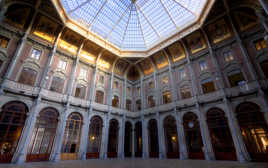 Palais de la bourse.