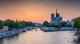 Coucher de Soleil sur Notre Dame