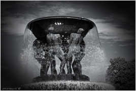 Fontaine dans un parc - Oslo - Norvège