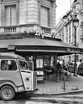 Vieux tube Citroën en plein service !