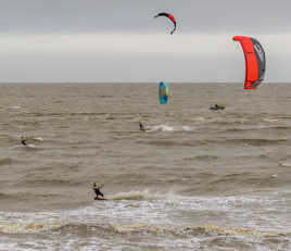 kitesurf 4