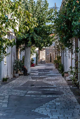 La Crête profonde, Kroustas, ruelle 1