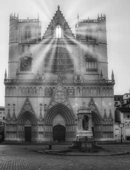 CATHEDRALE SAINT- JEAN