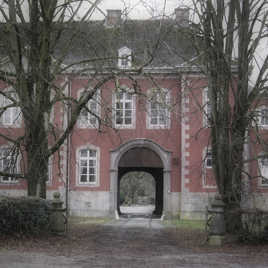 Le château dans la brume